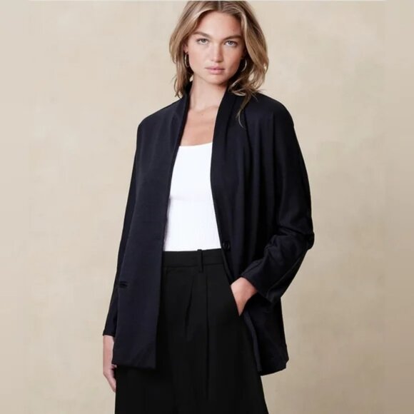 NWT Banana Republic Preppy Navy Nailhead Textured Blazer Sz L - Picture 1 of 3